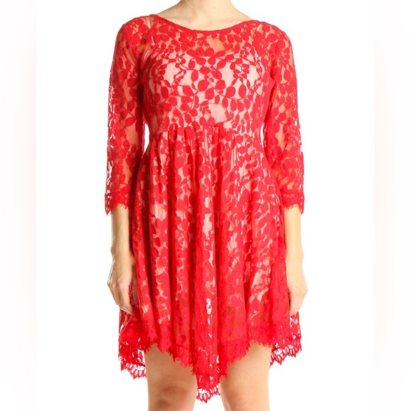 Free People | NWOT Floral Red Lace Fit & Flare Asymmetrical Quarter Sleeve 6‎ - Picture 2 of 9